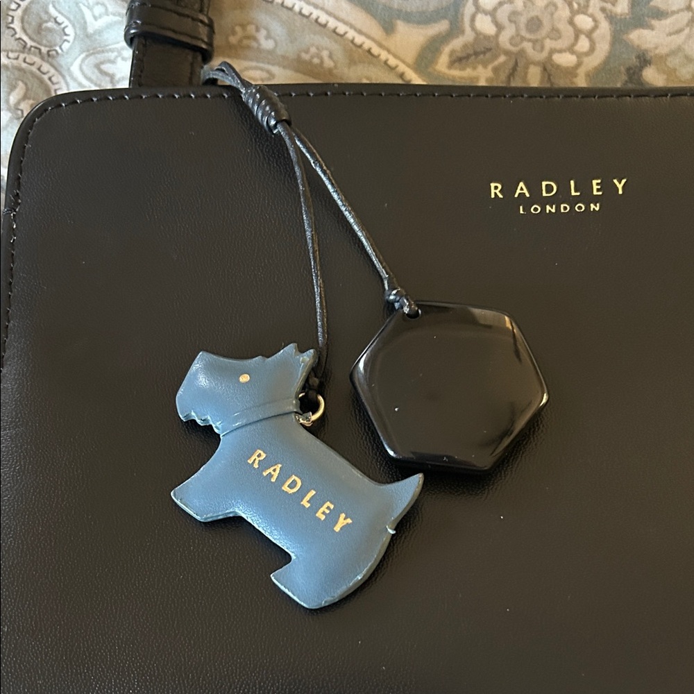 RADLEY LONDON Black Leather Crossbody Bag - Picture 7 of 10